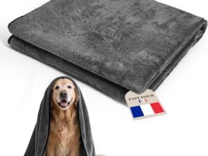FuzzyFlavor Extra Épais et Résistant à la Déchirure Microfibre Serviette Chien pour Chiens et Chats | 120 × 70 cm Serviette pour Chien de Bain Microfibre | Chien Accessoires de Taille Moyenne/Grande